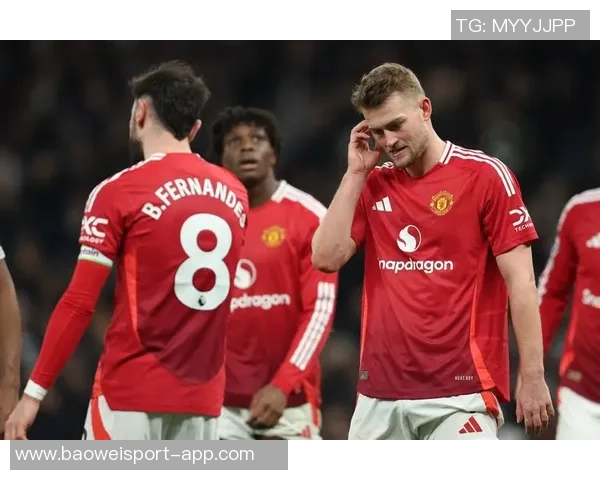 曼联防线疲软近9轮英超失15球本赛季仅有1场零封