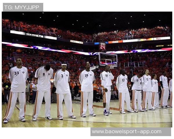 福克斯谈球队表现起伏关键在于如何面对逆境与挑战