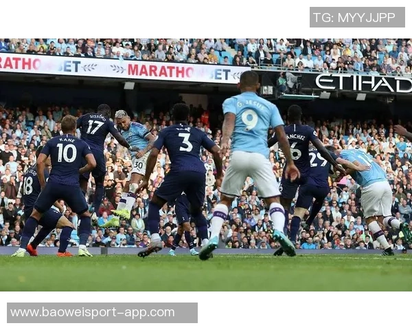 哈兰德本赛季状态火热20场32球唯独对热刺和维拉未能破门